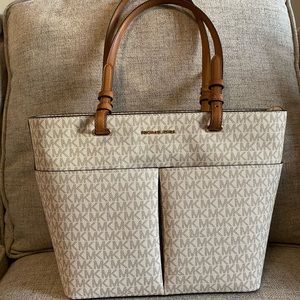 Michael Kors Top Zip Tote - Vanilla/Acorn - BRAND NEW
